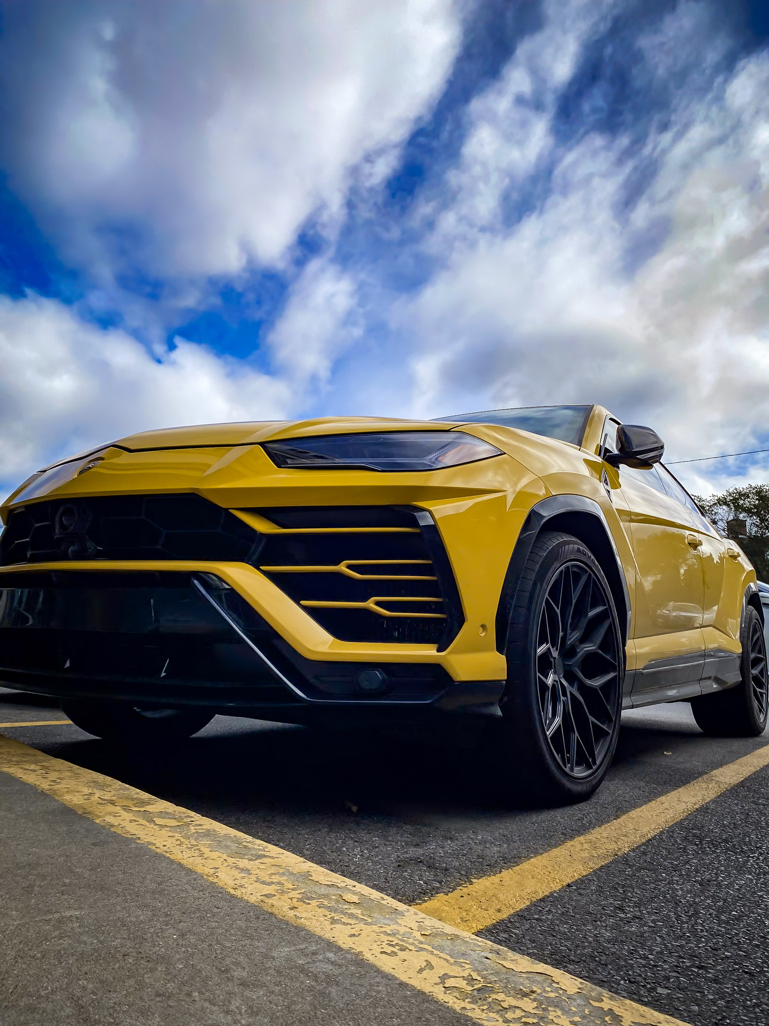 Street architecture and human interaction